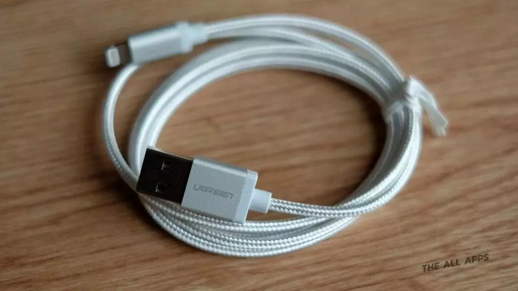รีวิว สายชาร์จ iPhone สายถักไนล่อน ผ่านมาตรฐาน MFi จาก UGREEN