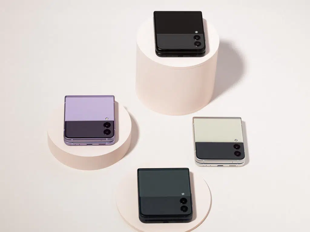 เปิดตัว Samsung Galaxy Z Flip3 สมาร์ตโฟนดีไซน์ฝาพับ ราคาเริ่มต้น 34,900 บาท