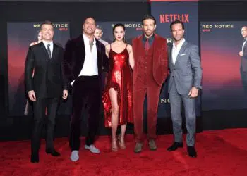Netflix เนเธเธดเธเธเธฑเธงเธ เธฒเธเธขเธเธเธฃเน Red Notice เธฃเธญเธเธเธเธกเธเธฑเธจเธเนเธเธญเธเนเธฅเธ เธเนเธญเธเนเธฃเธดเนเธกเธเธฒเธข 12 เธ.เธข. เธเธตเน
