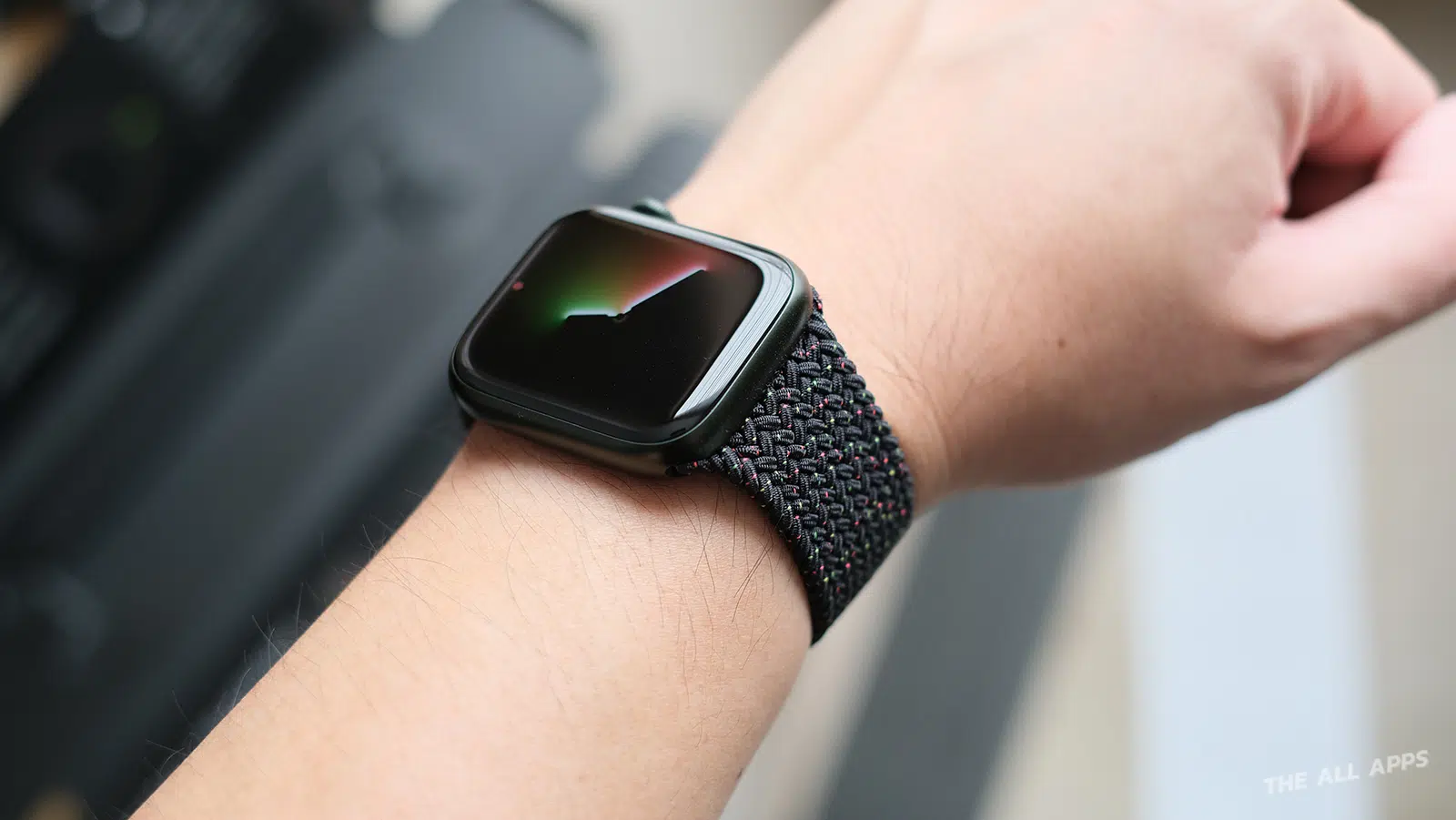 รีวิว สาย Braided Solo Loop รุ่น Black Unity สำหรับ Apple Watch