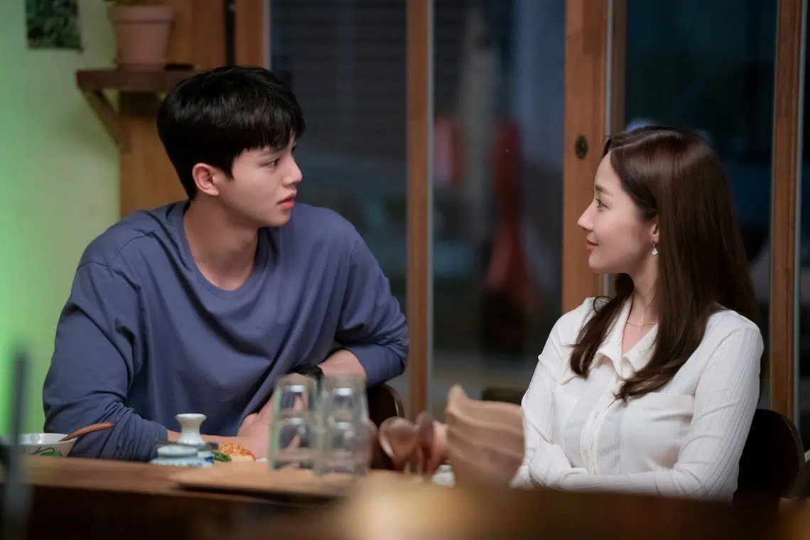 Netflix เปิด 3 สิ่งที่จะได้ชมในซีรีส์ พยากรณ์วันนี้ มีรักบางแห่ง (Forecasting Love and Weather)