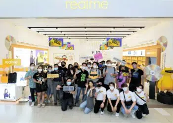 realme 828 Fan Festival 2022 สร้างปรากฏการณ์สุดยิ่งใหญ่ แฟนเรียลมีร่วมสัมผัสธีม The Rockstar กันอย่างคับคั่ง พร้อมจับจอง “realme 9i 5G” ได้แล้ววันนี้ที่ realme Brand Shop ทั่วประเทศ