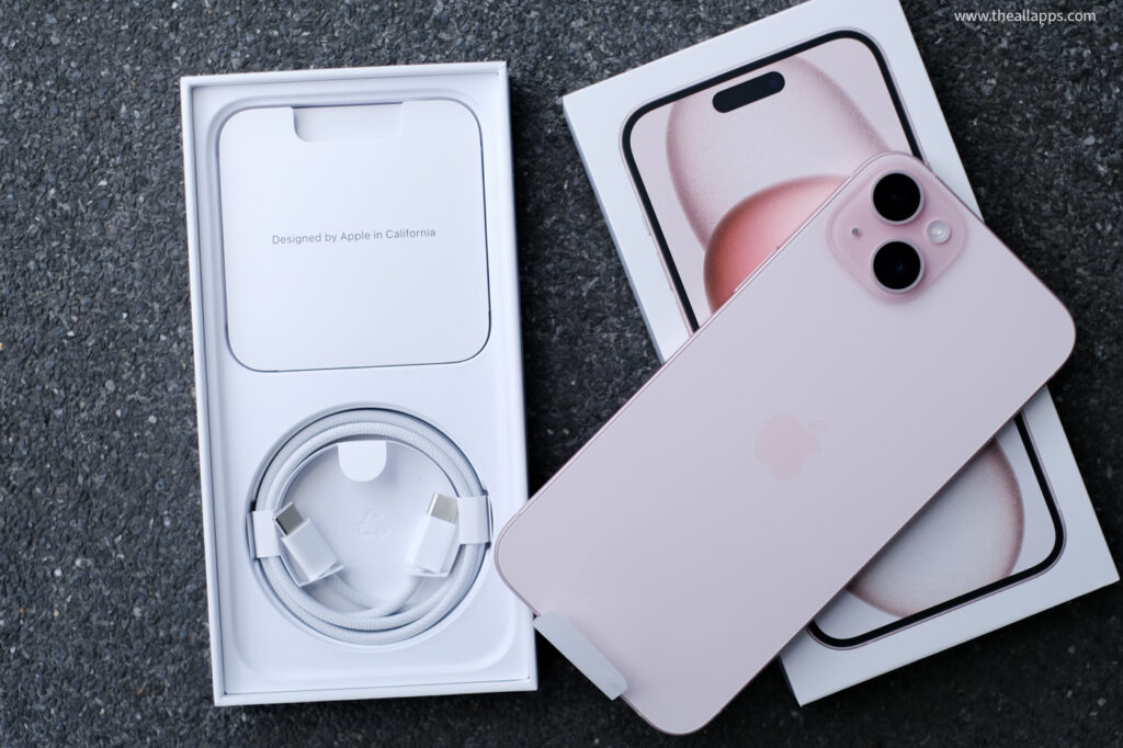 พรีวิว iPhone 15 Pro Max สี Black Titanium และ iPhone 15 Plus สีชมพู Pink เครื่องศูนย์ไทย