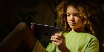 Apple แนะนำวิธีใช้งานเทคโนโลยีอย่างรับผิดชอบ ในวันแห่งการใช้อินเทอร์เน็ตอย่างปลอดภัยสากล (Safer Internet Day)
