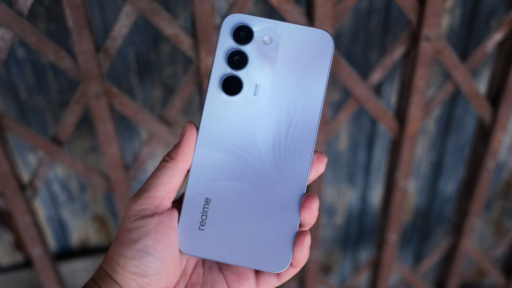 realme C100 5G สมาร์ตโฟนมือถือจอมแกร่งระดับ Military-Grade แบต 7000mAh สุดอึด