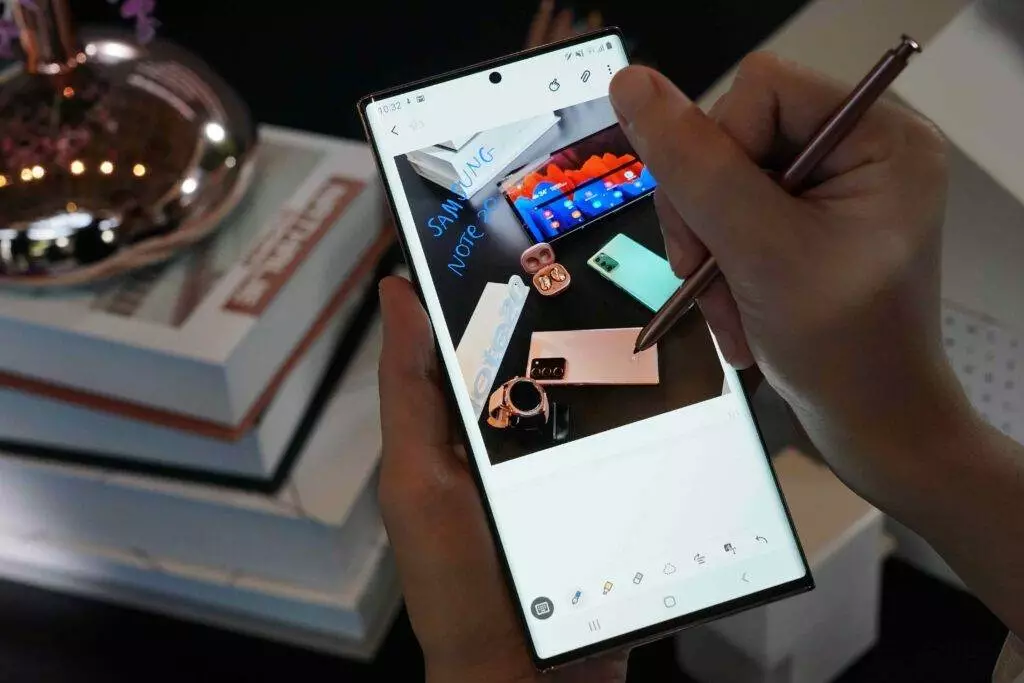 เจาะลึกทุกฟีเจอร์ด้านการทำงานและความบันเทิงของ Samsung Galaxy Note20 Series