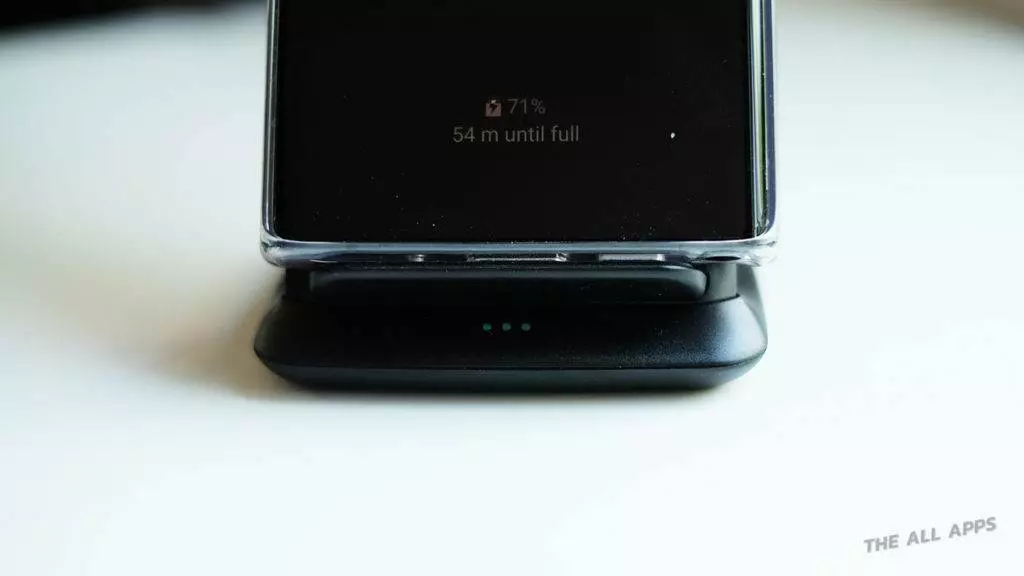 T555S-Q แท่นชาร์จมือถือไร้สาย 15W และอะแดเตอร์ชาร์จเร็ว Quick Charge 3.0 จาก CHOETECH ราคา 599 บาท