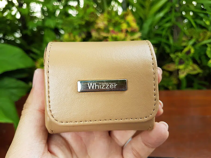 กล่องหนังใส่หูฟัง Whizzer A15