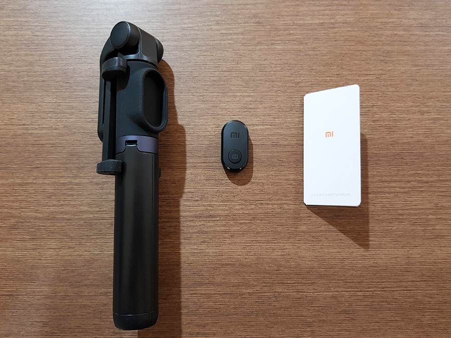 Xiaomi Selfie Stick ไม้เซลฟี่ พร้อมรีโมท ใช้เป็นขาตั้งกล้องมือถือได้