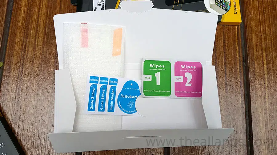 กระจกนิรภัยกันรอย-SECURE-รุ่น-Crystal-Clear-4